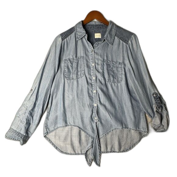 Chicos Blocked Denim Tie Front Jill Shirt Size 2 Large Lyocell Blue Western Boho - Picture 1 of 7